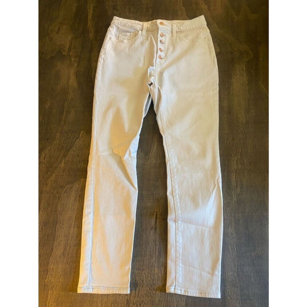 Universal Thread High-Rise Cream Button-Fly Jeans - Picture 2 of 6